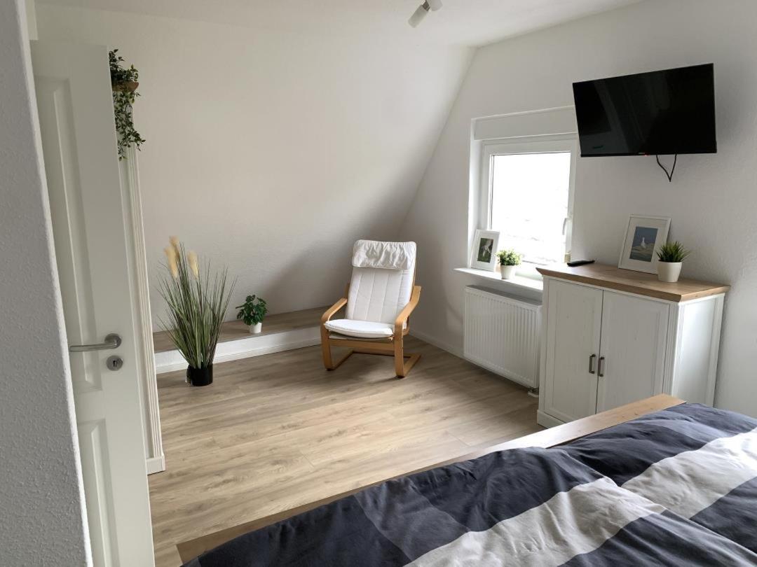 Neu! Schickes Und Modernes Ferienhaus Ant Zingel Krummhörn Exteriér fotografie